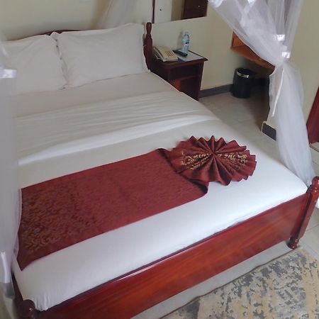 Acacia Country Inn Mbarara Zewnętrze zdjęcie